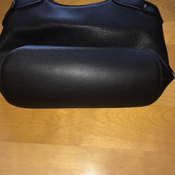 Anne Klein Black Pleather Vegan Faux Leather Handbag Purse Bag - Picture 3 of 13